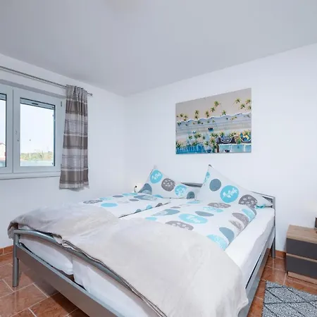 Apartment Gorgeous In With Wi-fi